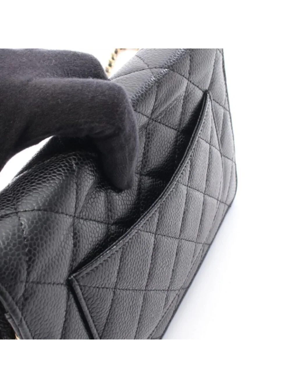 Chanel Shoulder Bag Quilted Black Caviar Leather Chain Wallet